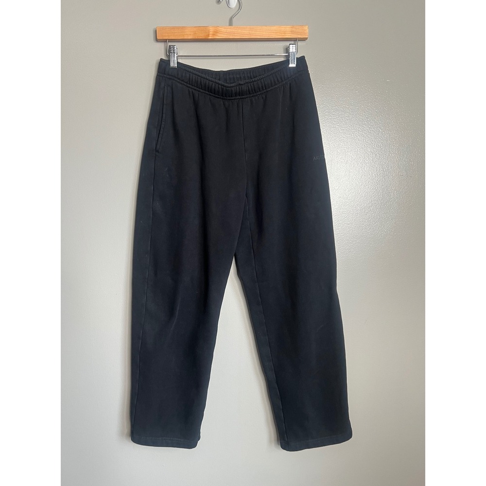 Aritzia‎ sweatfleece oversized straight-leg pants silhouette midweight fleece